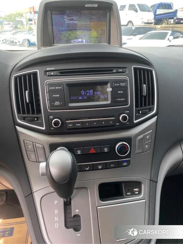 Hyundai The New Grand Starex 2019 Белый из Кореи, фото 2