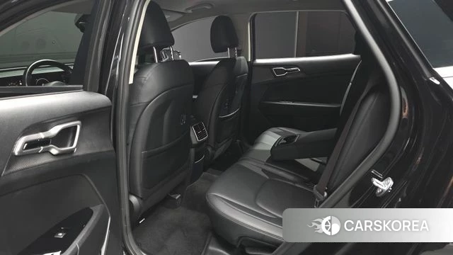Kia Sportage 5th Generation 2022 Черный из Кореи, фото 2