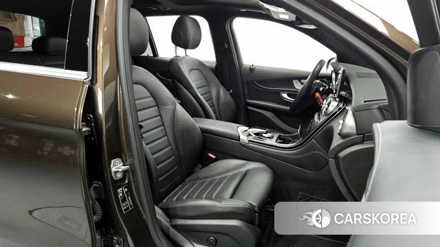 Mercedes-Benz GLC-Class X253 2018 Коричневый из Кореи, фото 2