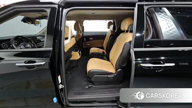 Kia Carnival 4th generation 2021 Черный из Кореи, фото 2