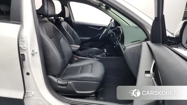 Kia Di Ol Nu Niro 2022 Белый из Кореи, фото 2