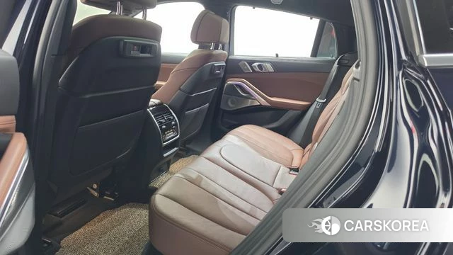BMW X6 (G06) 2021 Черный из Кореи, фото 2