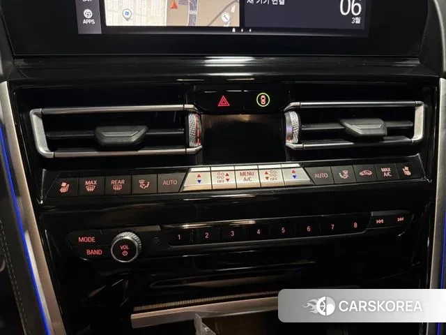 BMW 8 Series (G15) 2020 Черный из Кореи, фото 2