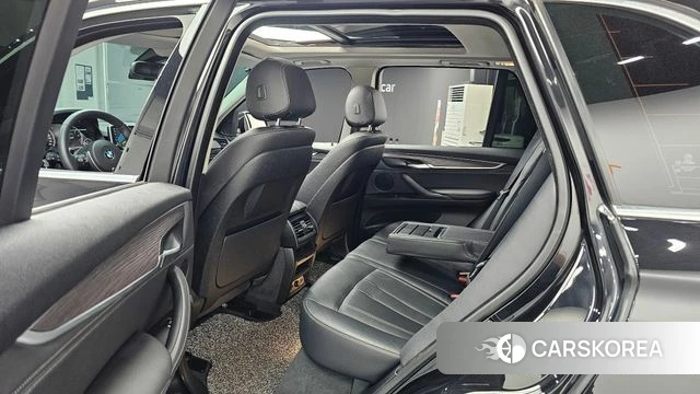 BMW X5 (F15) 2018 Черный из Кореи, фото 2