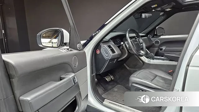 Land Rover Range Rover Sport 2nd Generation 2019 Белый из Кореи, фото 2
