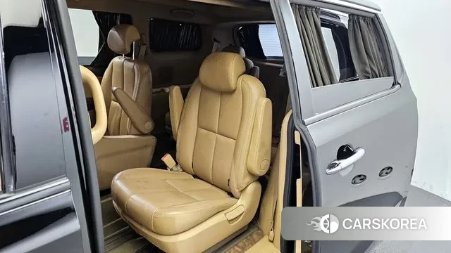 Kia All New Carnival 2018 Черный из Кореи, фото 2