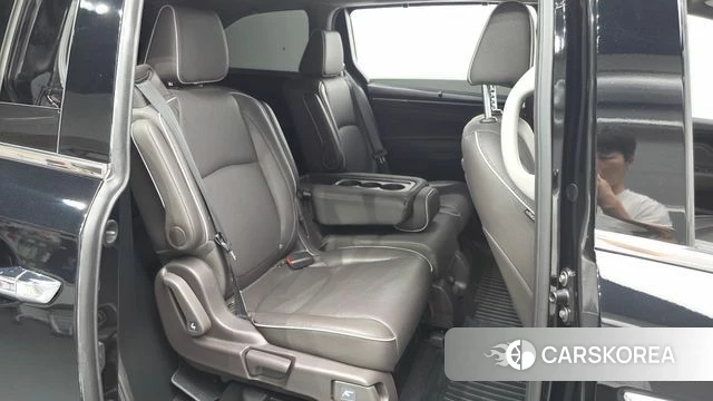 Honda Odyssey 2021 Черный из Кореи, фото 2