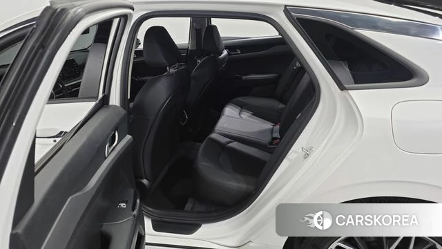 Kia K5 3rd generation 2023 Белый из Кореи, фото 2