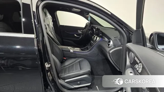 Mercedes-Benz GLC-Class X253 2023 Черный из Кореи, фото 2