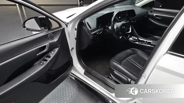 Hyundai Sonata (DN8) 2022 Белый из Кореи, фото 2