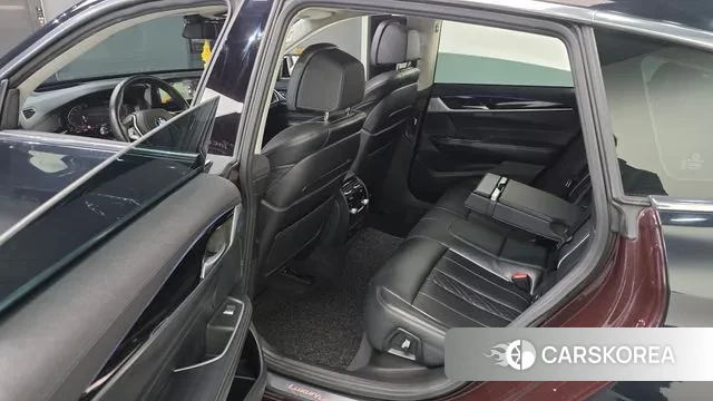 BMW 6 Series GT (G32) 2020 Черный из Кореи, фото 2