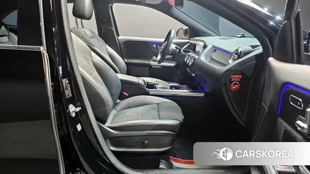 Mercedes-Benz GLA - Class H247 2020 Черный из Кореи, фото 2