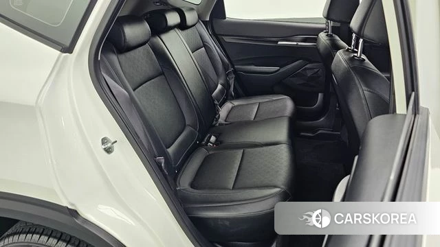 Kia Seltos 2022 Белый из Кореи, фото 2