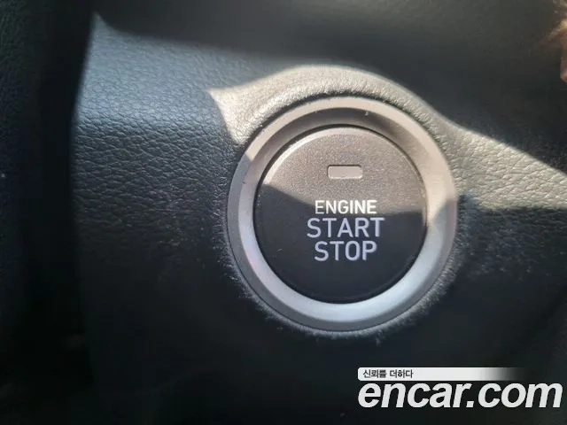 Hyundai Kona 2019 Черный из Кореи, фото 2