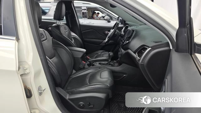 Jeep Cherokee (KL) 2019 Белый из Кореи, фото 2