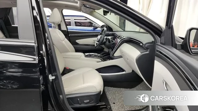 Hyundai Tucson (NX4) 2022 Черный из Кореи, фото 2