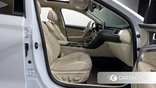 Genesis G70 2019 Белый из Кореи, фото 2