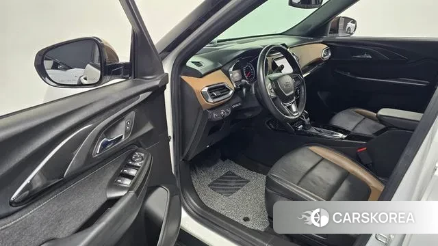 Chevrolet (GM Daewoo) Trailblazer 2021 Белый из Кореи, фото 2