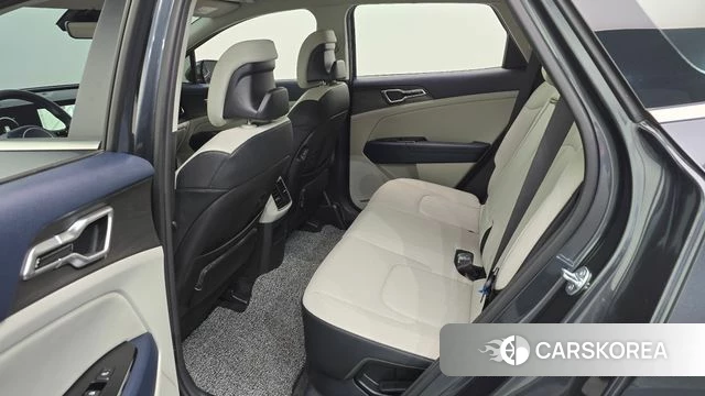 Kia Sportage 5th Generation Hybrid 2024 Серый из Кореи, фото 2