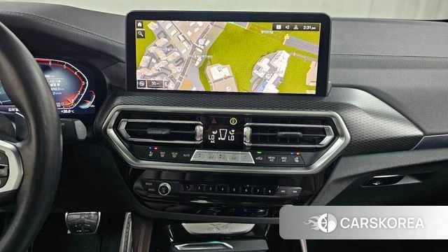 BMW X4 (G02) 2023 Черный из Кореи, фото 2