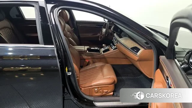 Genesis G90 2018 Черный из Кореи, фото 2