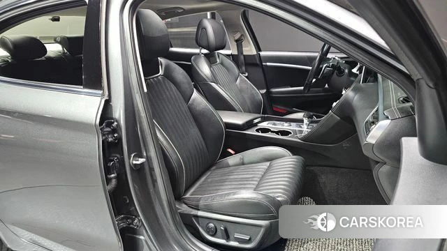 Genesis G70 2019 Серый из Кореи, фото 2