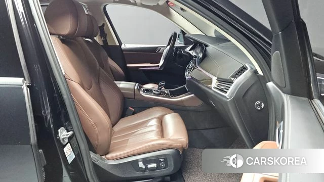 BMW X5 (G05) 2022 Черный из Кореи, фото 2