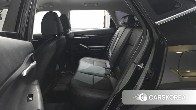 Kia Seltos 2022 Черный из Кореи, фото 2