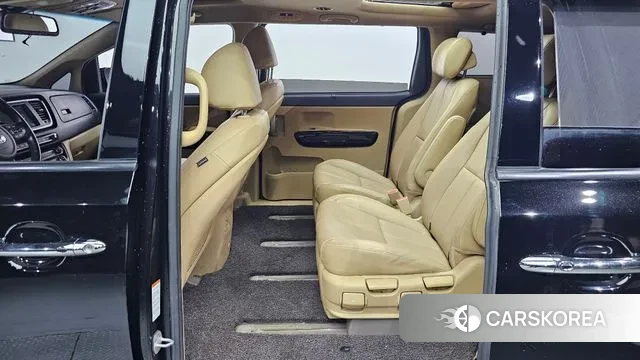 Kia The New Carnival 2018 Черный из Кореи, фото 2