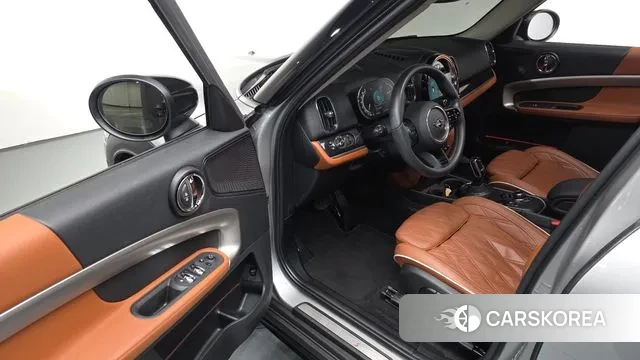 Mini Cooper S Countryman 2023 Серебристо-серый из Кореи, фото 2