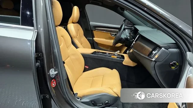 Volvo S90 2022 Серый из Кореи, фото 2