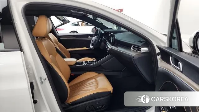 Kia K5 3rd generation 2022 Белый из Кореи, фото 2