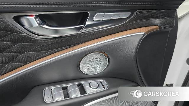 Kia The New K9 2nd generation 2022 Белый из Кореи, фото 2
