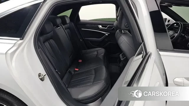 Audi A6 (C8) 2019 Белый из Кореи, фото 2