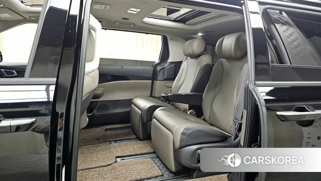 Kia The New Carnival 4th Generation 2024 Черный из Кореи, фото 2