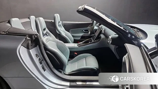 Mercedes-Benz SL-Class R232 2023 Серебристо-серый из Кореи, фото 2