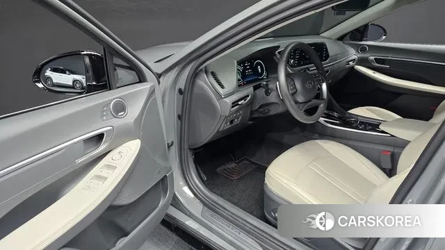 Hyundai Sonata (DN8) 2020 Серебристо-серый из Кореи, фото 2