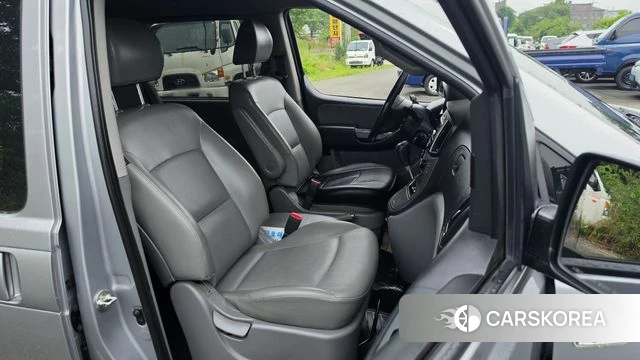 Hyundai The New Grand Starex 2018 Серебряный из Кореи, фото 2