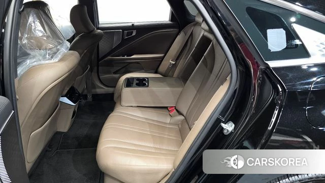 Kia K8 Hybrid 2022 Черный из Кореи, фото 2