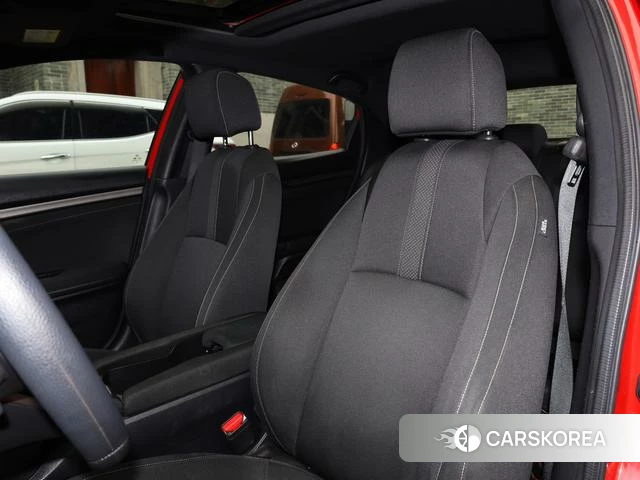Honda Civic 2021 Красный из Китая, фото 2