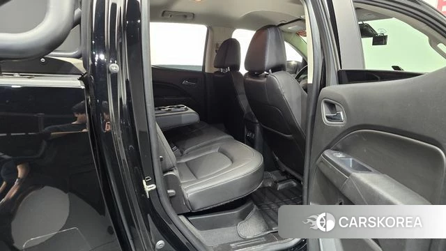 Chevrolet (GM Daewoo) Real New Colorado 2021 Черный из Кореи, фото 2