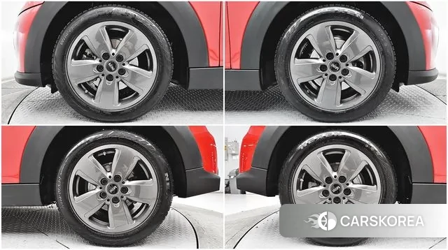 Mini Cooper 2023 Красный из Кореи, фото 2