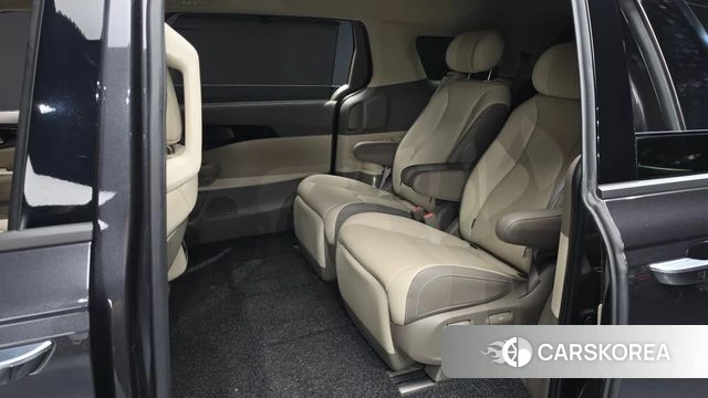 Kia The New Carnival 4th Generation 2024 Серый из Кореи, фото 2