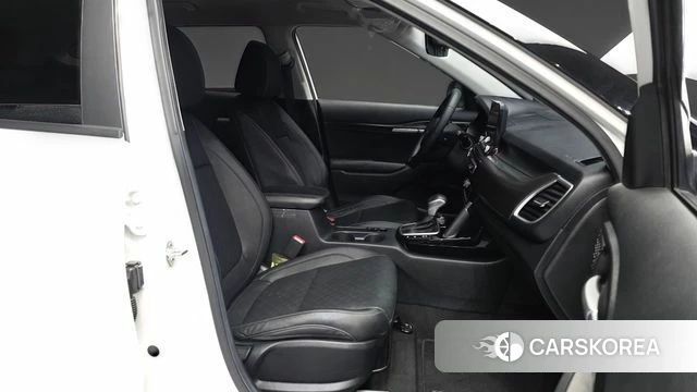 Kia Seltos 2021 Белый из Кореи, фото 2