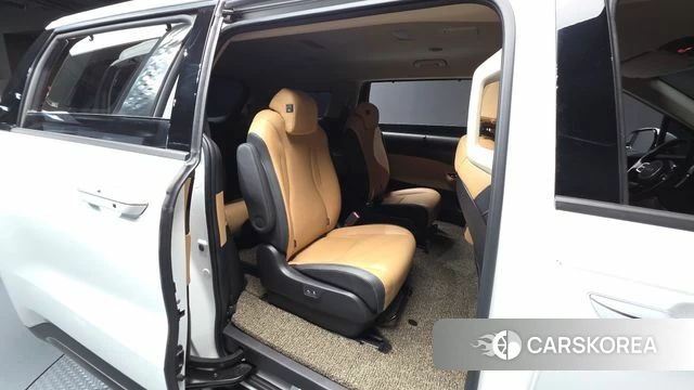 Kia Carnival 4th generation 2022 Белый из Кореи, фото 2