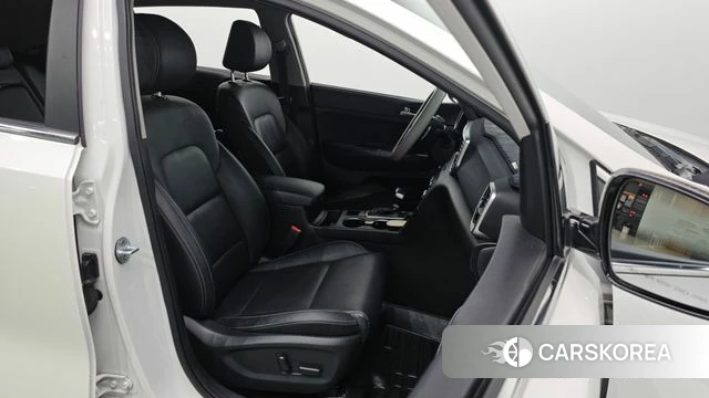 Kia Sportage The Bold 2018 Белый из Кореи, фото 2