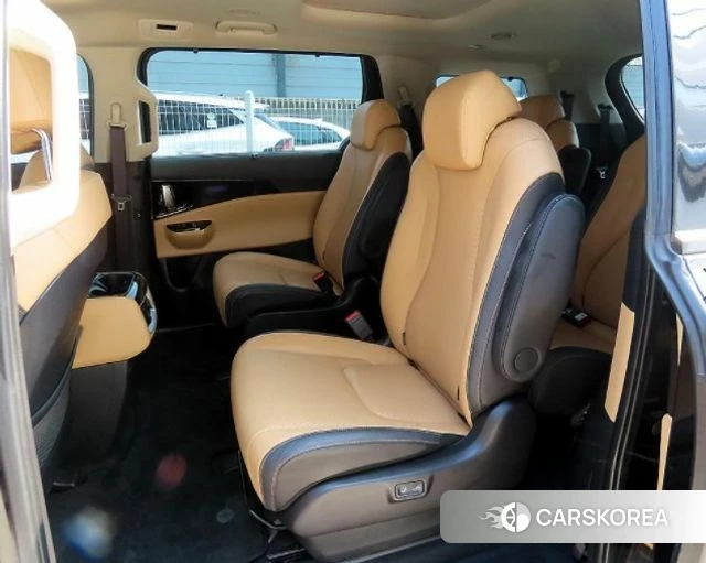 Kia Carnival 4th generation 2023 Черный из Кореи, фото 2