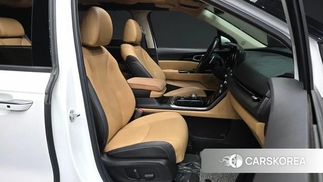 Kia Carnival 4th generation 2021 Белый из Кореи, фото 2