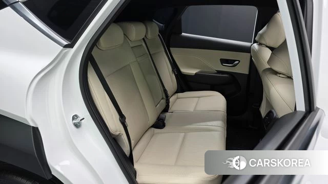 Hyundai Kona Hybrid (SX2) 2025 Белый из Кореи, фото 2