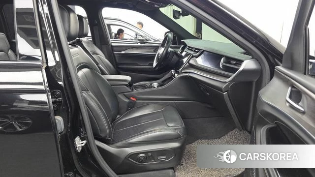 Jeep Grand Cherokee (WL) 2022 Черный из Кореи, фото 2